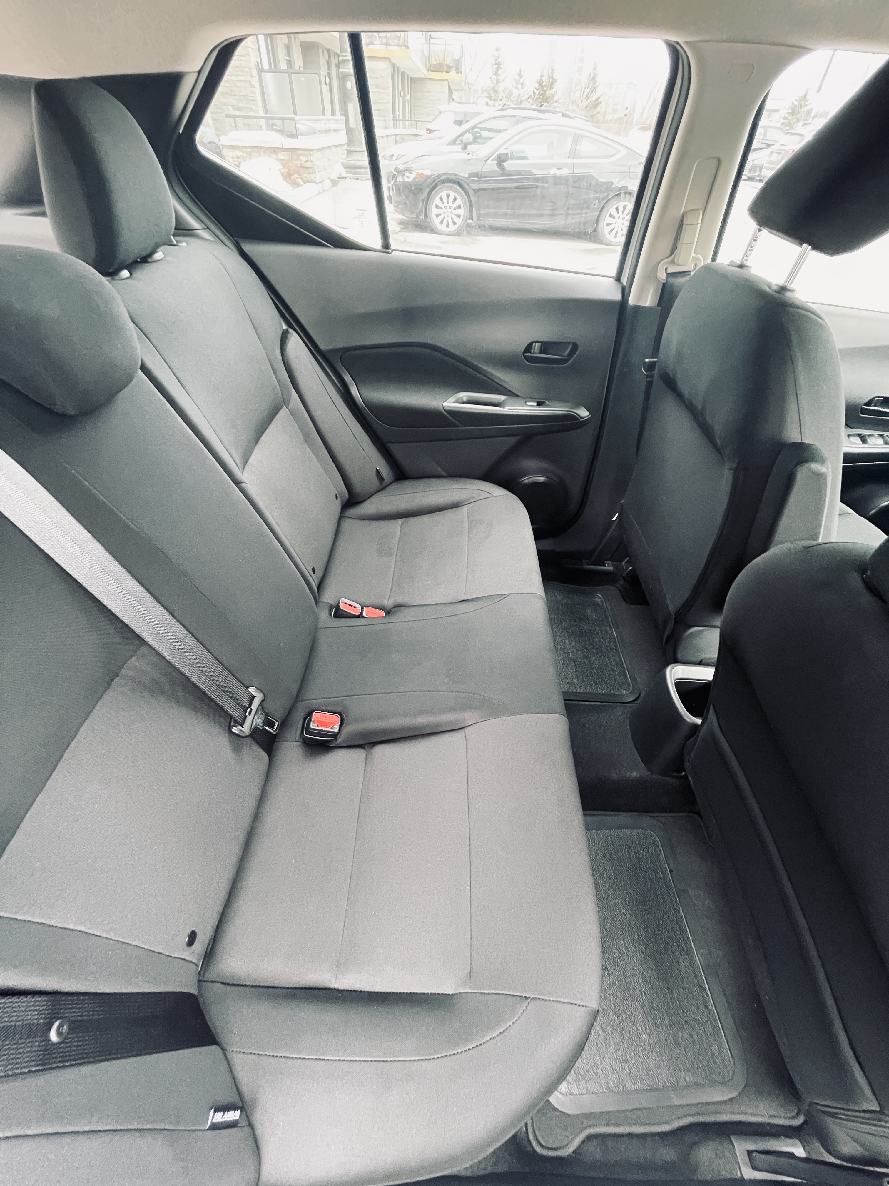 2024 Nissan Kicks photo 5