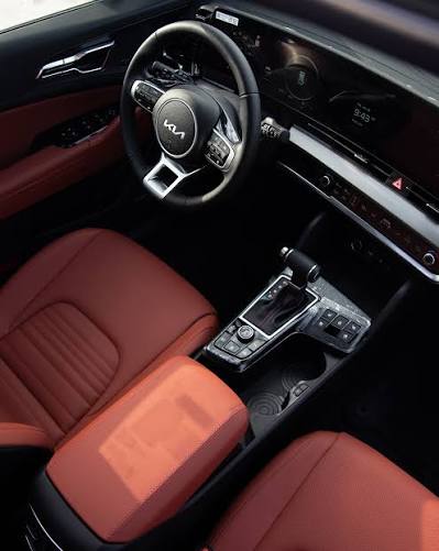 2025 Kia Sportage photo 4