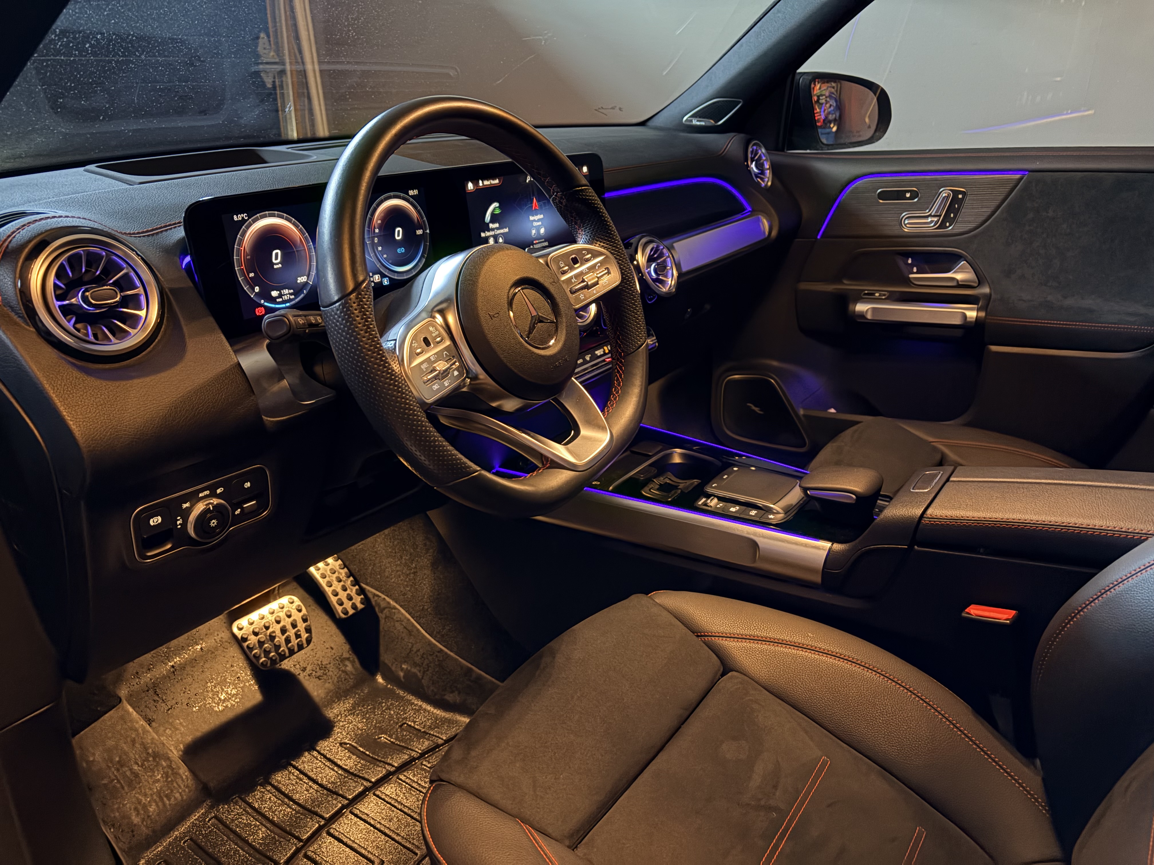 2023 Mercedes-Benz EQB-350 EV AWD, fully loaded!
