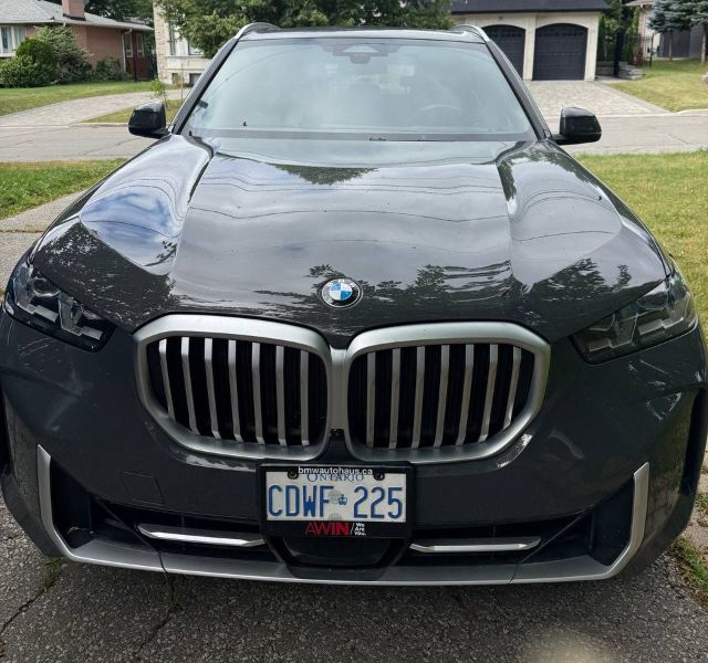 2024 BMW X5 xDrive40i Sports Activity Vehicle Dark Grey 