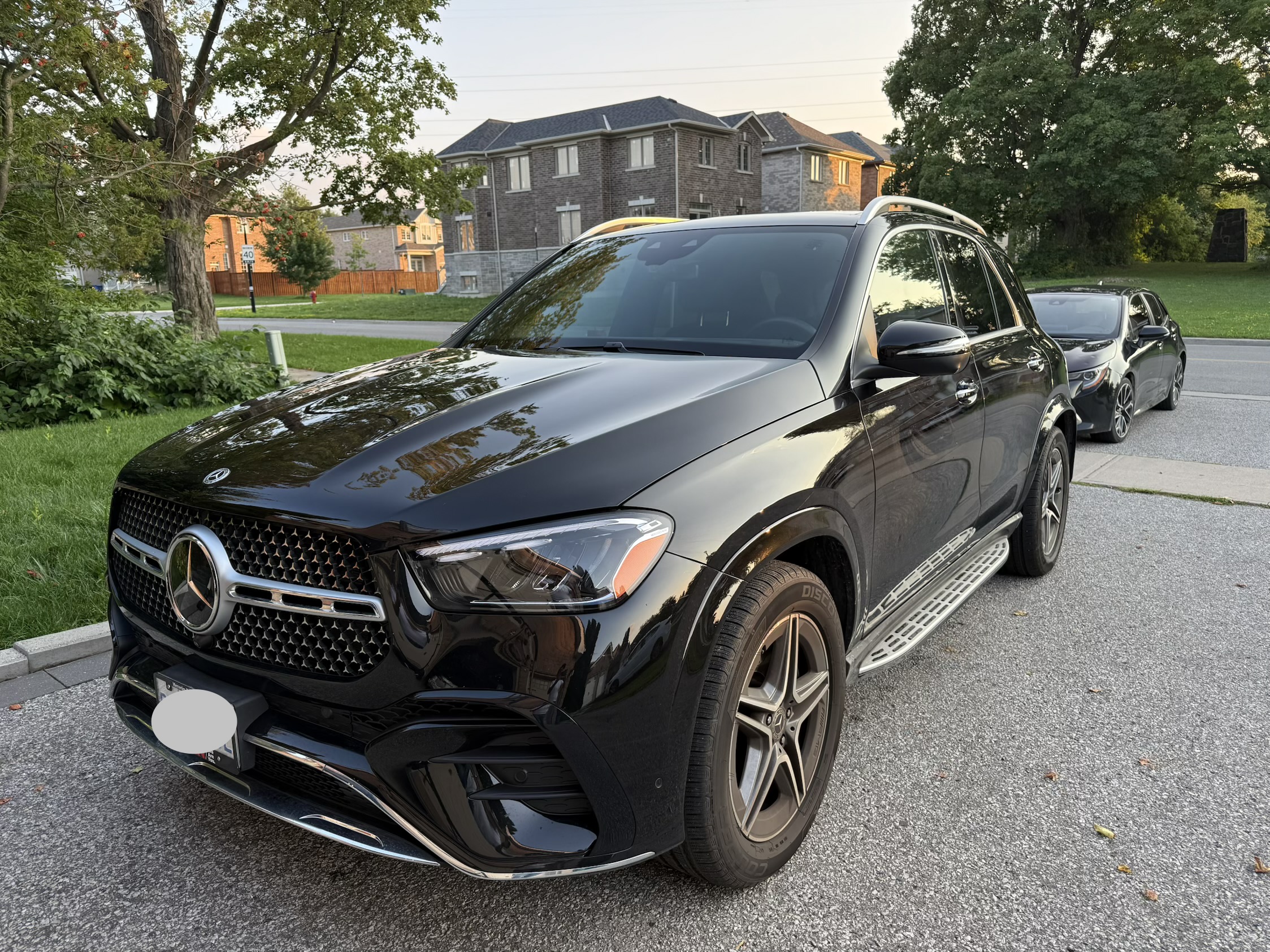 2025 Mercedes-Benz GLE350 photo 3