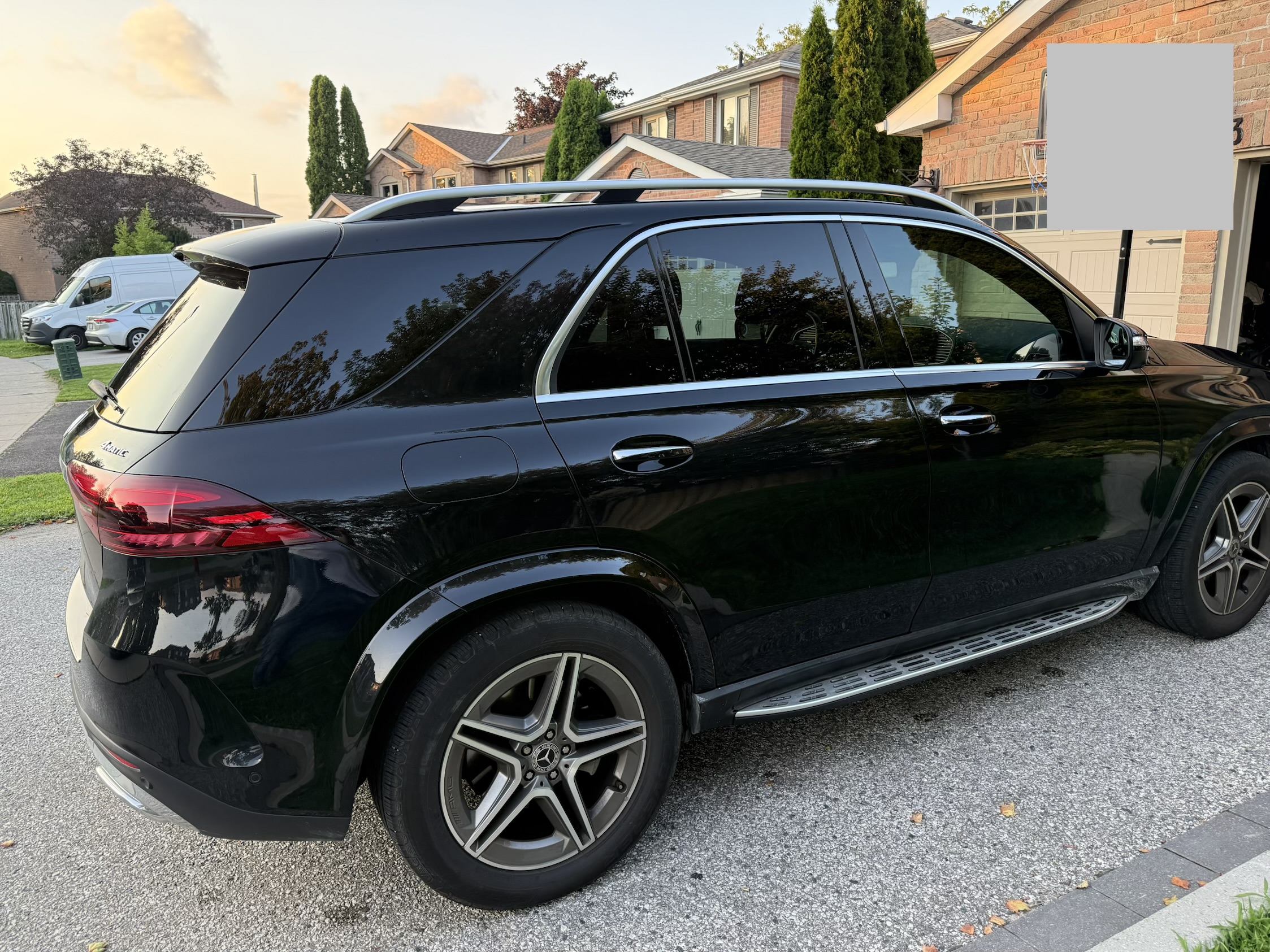 2025 Mercedes-Benz GLE350 photo 5
