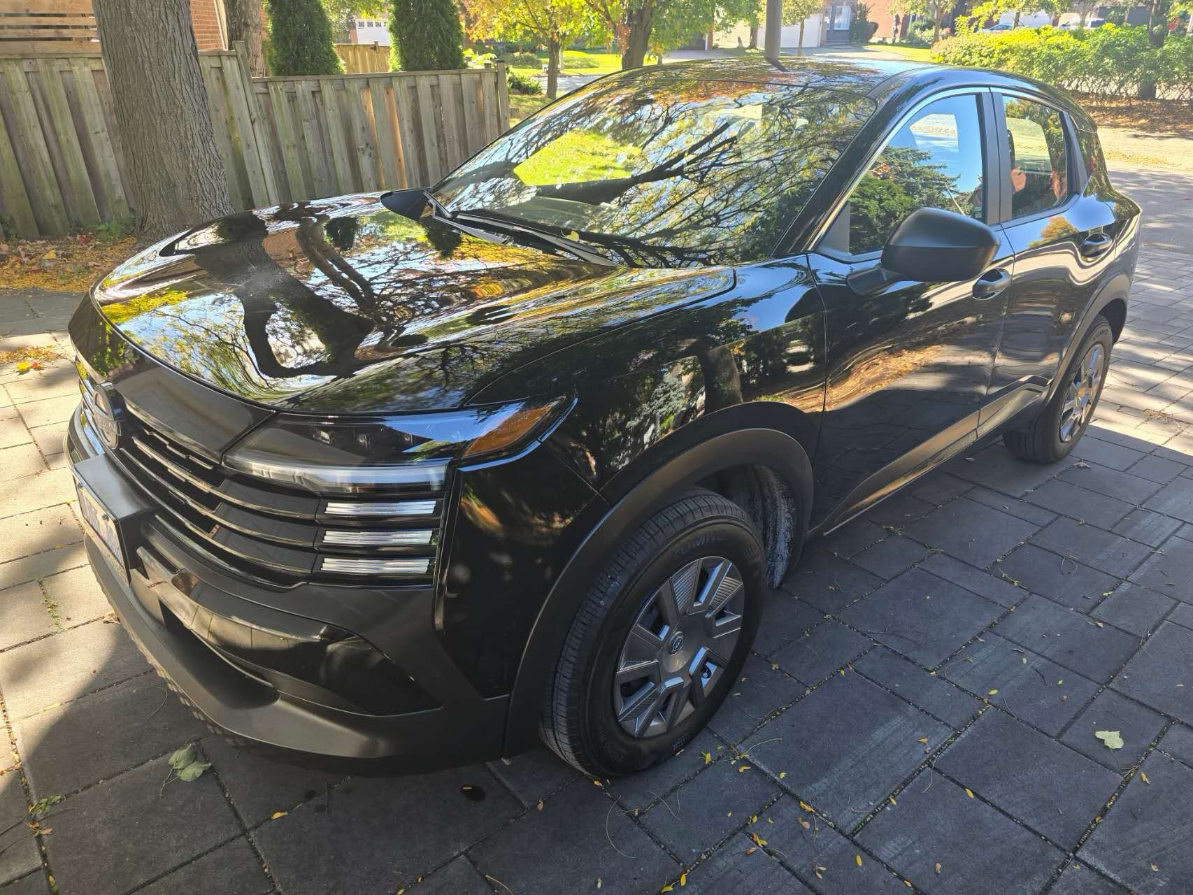2026 Nissan KICK S photo 2